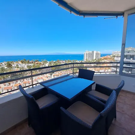Cozy Ocean And La Gomera View * Playa de las Americas (Tenerife)