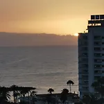 Cozy Ocean And La Gomera View * Playa de las Américas